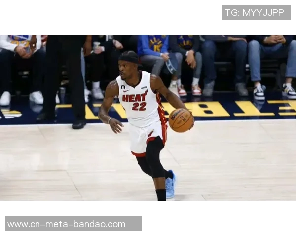 贾里德巴特勒火力全开26投14中三分命中5个狂砍35分7篮板9助攻